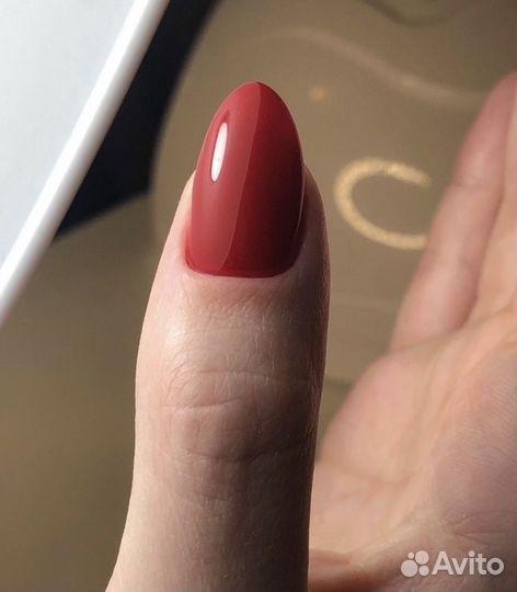 Мастер маникюра