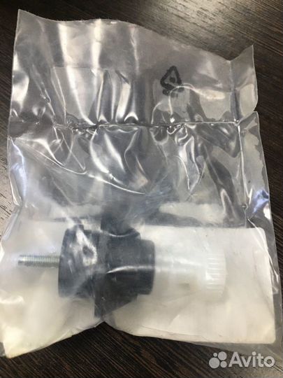 Винт регулировочный Mercedes-Benz Мерседес