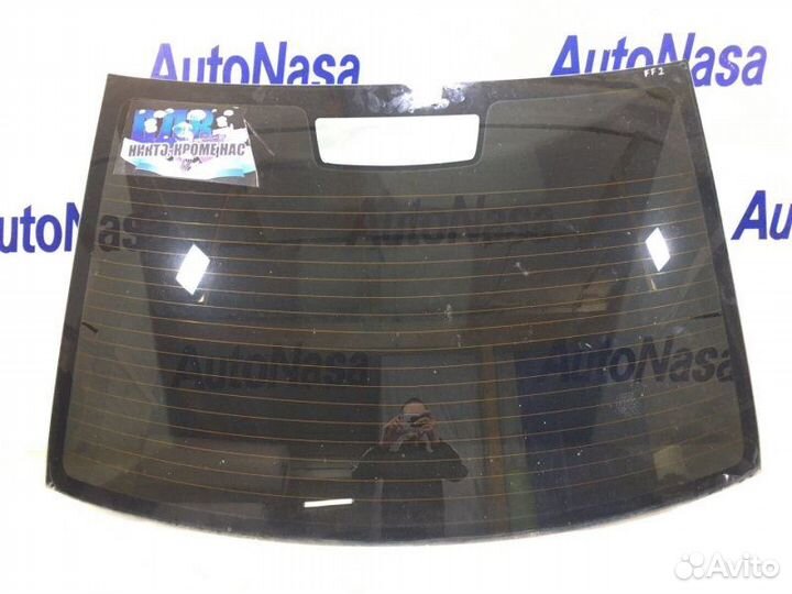 Стекло заднее Ford Focus 2 2005-2008