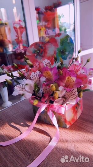 Цветочная композиция на стол