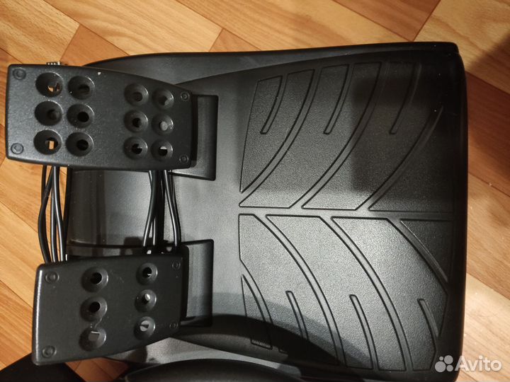 Руль Logitech driving force gt в коробке