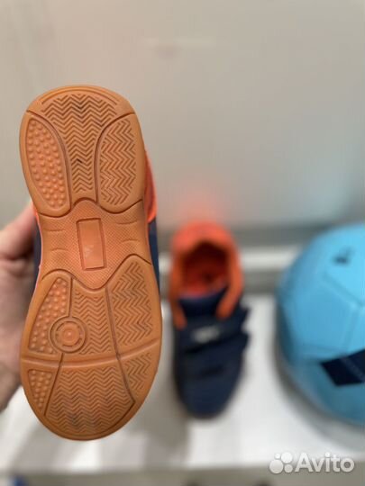 Футбольные бутсы 28 размер