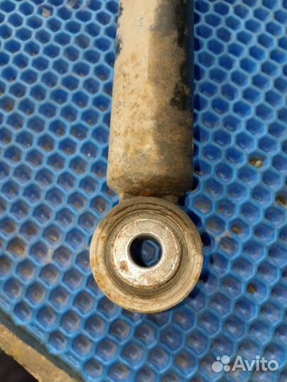 Амортизатор задний Honda Civic R18A2 2008