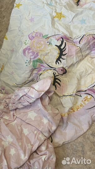 Простынь на резинке на детскую кроватку