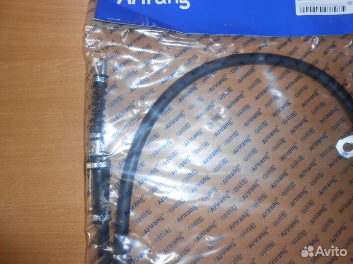 Троса ручника левый + правый Киа Спортаж 3 (2WD)