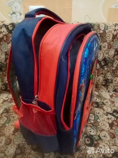 Рюкзак детский в отличном состоянии