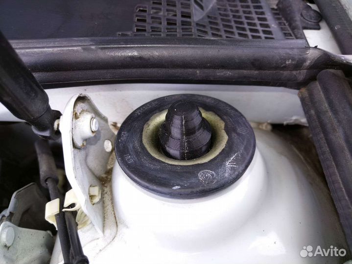 Колпачки опоры амортизатора Renault Duster