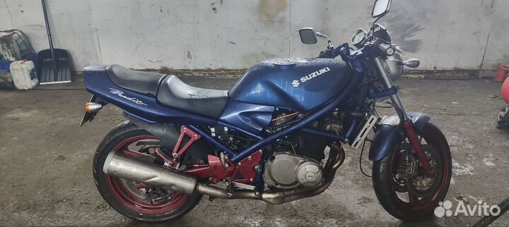 Suzuki bandit 400