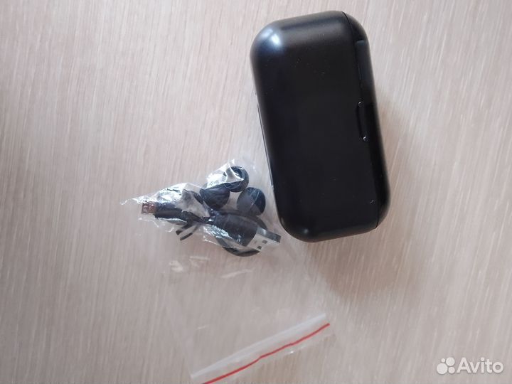 Беспроводные наушники