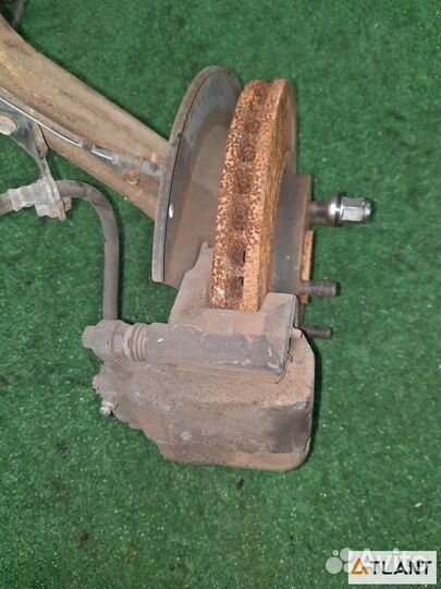 Ступица передняя левая honda odyssey