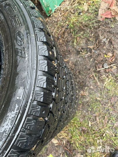 Dunlop SP Winter Ice 01 205/65 R15