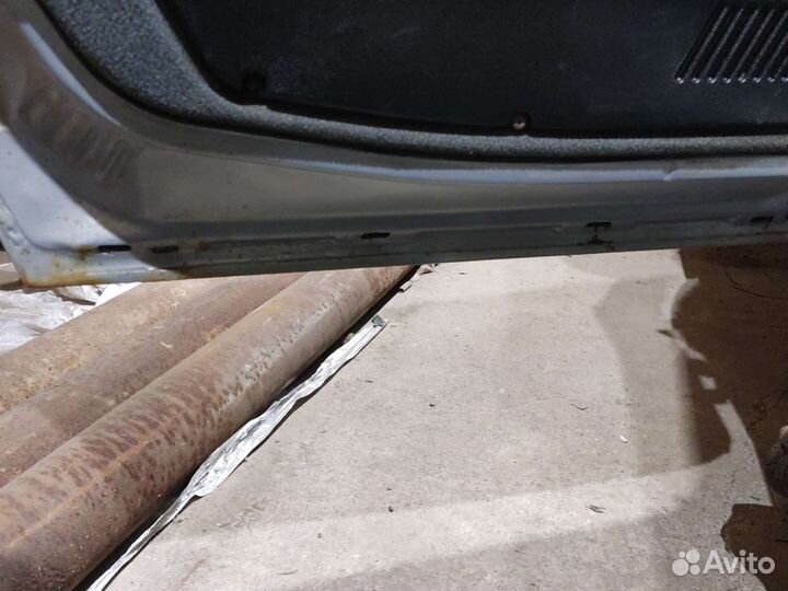 Дверь ваз 2110