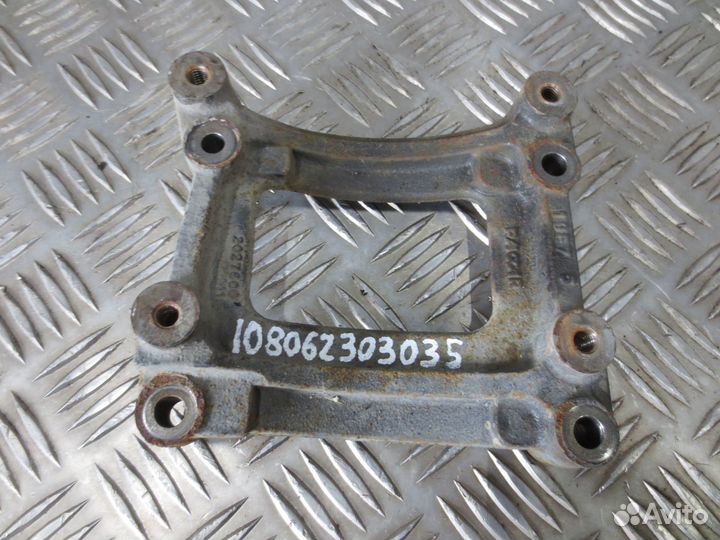 Кронштейн компрессора DAF 2027600