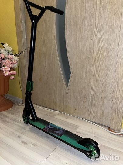 Трюковой Самокат новый