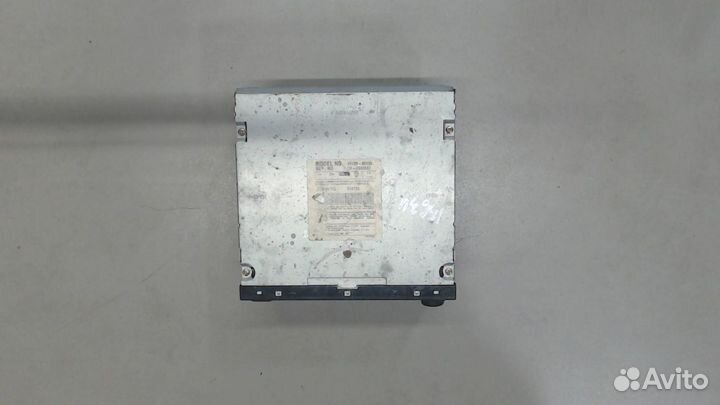 Магнитола Toyota Sequoia, 2001