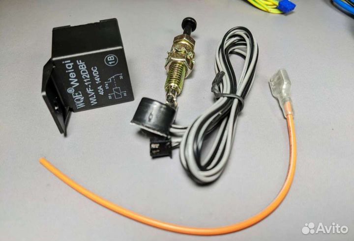 Автосигнализация с автозапуском Tomahawk X5 новая