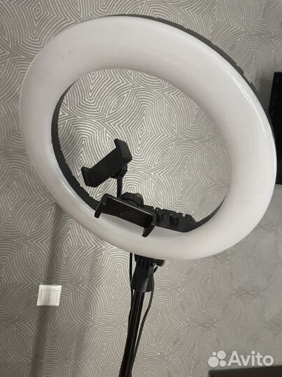 Лампа кольцевая напольная