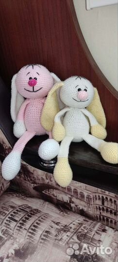 Вязаный заяц