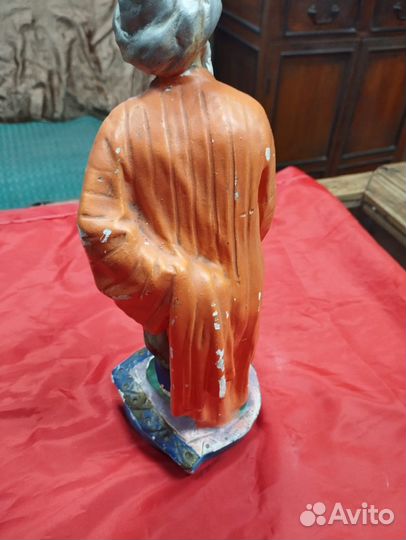 Статуэтка глина 