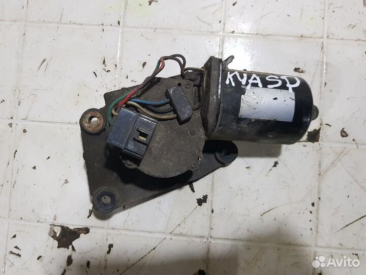 Мотор стеклоочистителя Kia Sportage 1994 2.0 МКПП