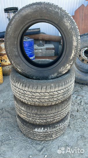 Bridgestone Dueler A/T 265/65 R17