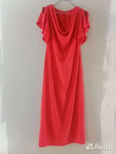 Платье вечернее