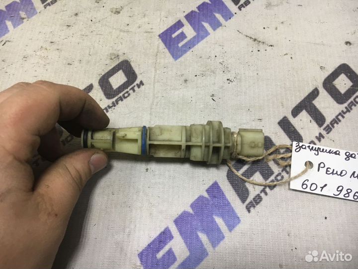 Заглушка датчика скорости Рено Логан