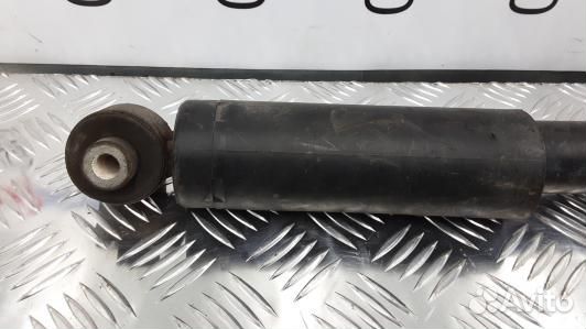 Амортизатор задней балки ford mondeo 3 (7BL18LX02)