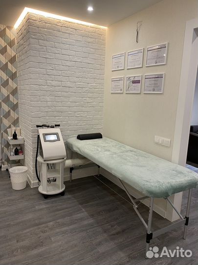 Антицеллюлитный массаж, коррекция фигуры