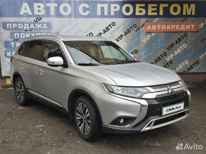 Mitsubishi Outlander 2.0 CVT, 2018, 102 223 км