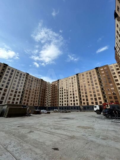 2-к. квартира, 68 м², 2/11 эт.