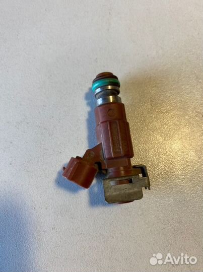 Форсунка Nissan Bluebird Sylphy QG18DE