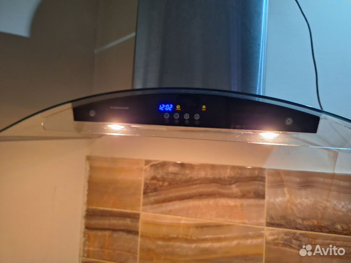 Вытяжка для кухни 90 см бу