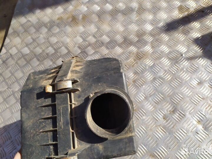 Корпус воздушного фильтра Honda Civic 4D/FD