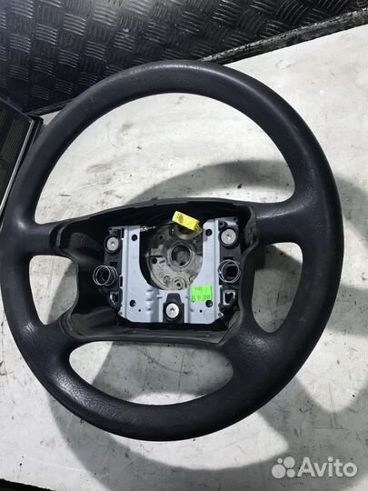 Руль (рулевое колесо) Skoda Octavia Tour