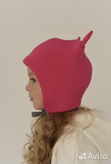 Шапка демисезонная для девочки новая