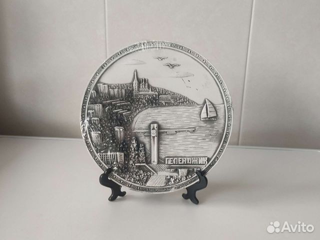 Тарелка декоративная для коллекции