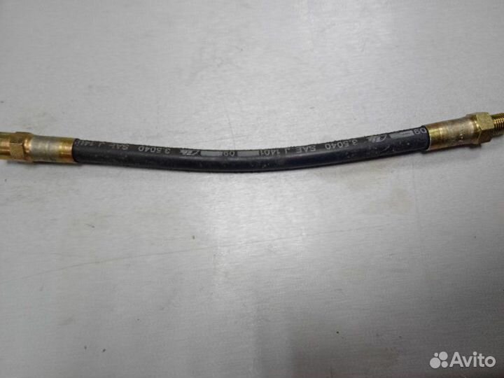 Шланг тормозной задний Mercedes-Benz E-Class W124