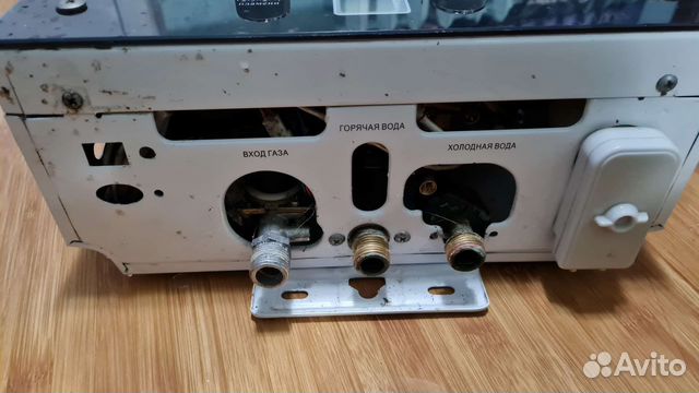 Газовый проточный водонагреватель