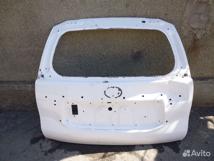 Крышка багажника Тойота Ленд Крузер Прадо 150 с 20