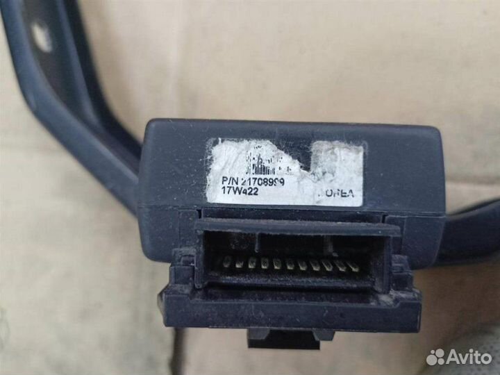 Рулевой переключатель аудиосистемы Renault T 4Х2