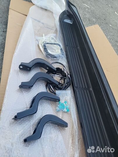 Пороги Toyota Land Cruiser 200