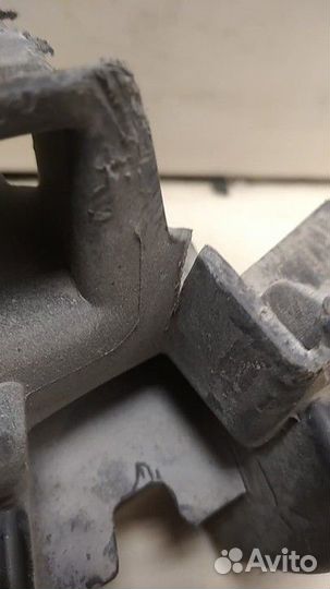 Усилитель переднего бампера Mercedes-Benz E-class