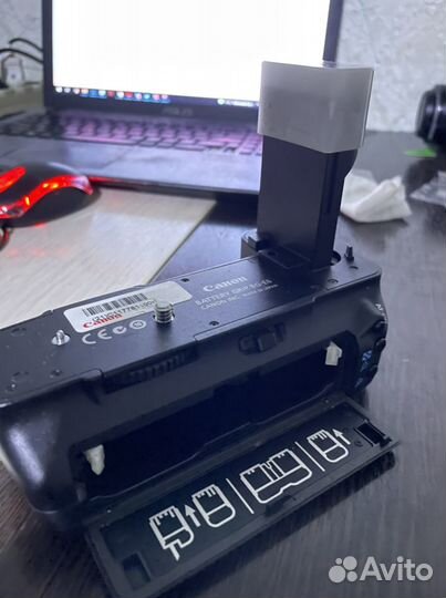 Батарейный блок canon battery grip bg-e6