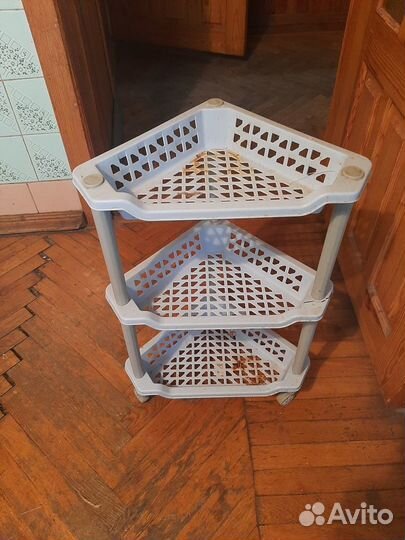 Этажерка пластиковая