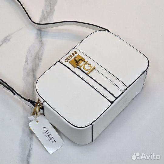 Сумка guess белая