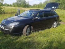 Renault Laguna 1.5 MT, 2008, 286 000 км, с пробегом, цена 550 000 руб.