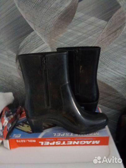 Сапоги резиновые, женские