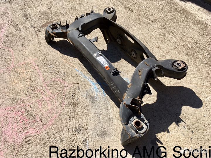 Балка задняя (подрамник) для Mercedes W203 C класс