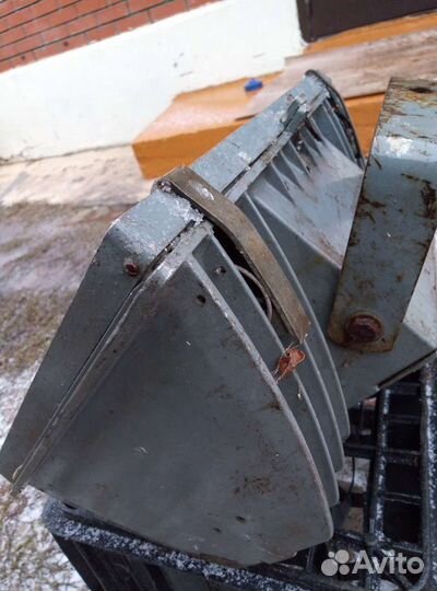 Прожектор уличный